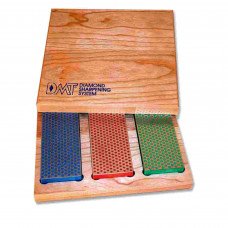 Kit de afiação DMT Diamond Whetstone 6″ c/ 3 pedras e estojo de madeira