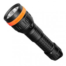 Lanterna de mergulho Fenix SD10 930 lumens. Até 100 metros de profundidade.