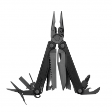 Alicate Leatherman Charge Plus com acabamento preto